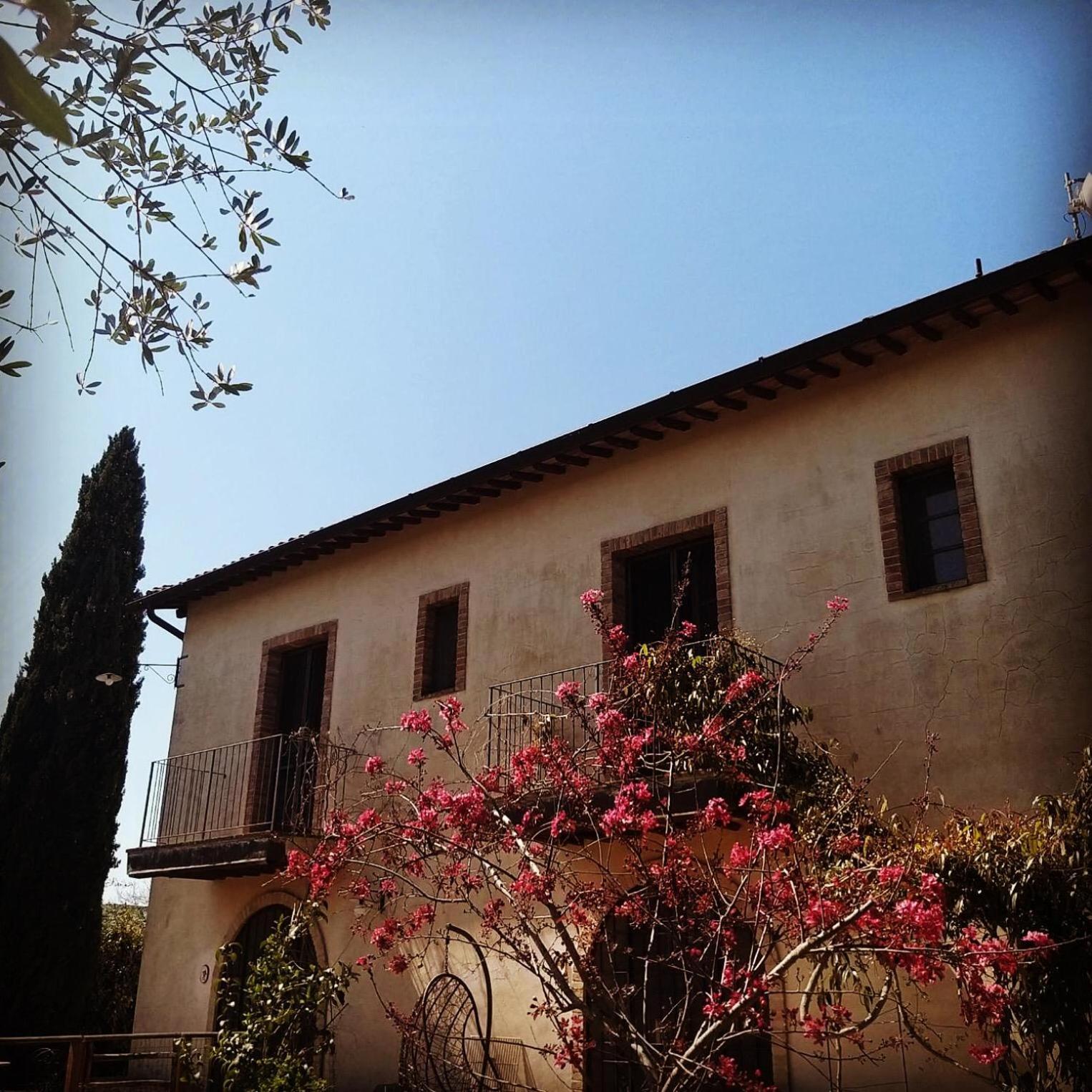 Agroturismo Le Tre Pietre - Podere Nel Chianti *