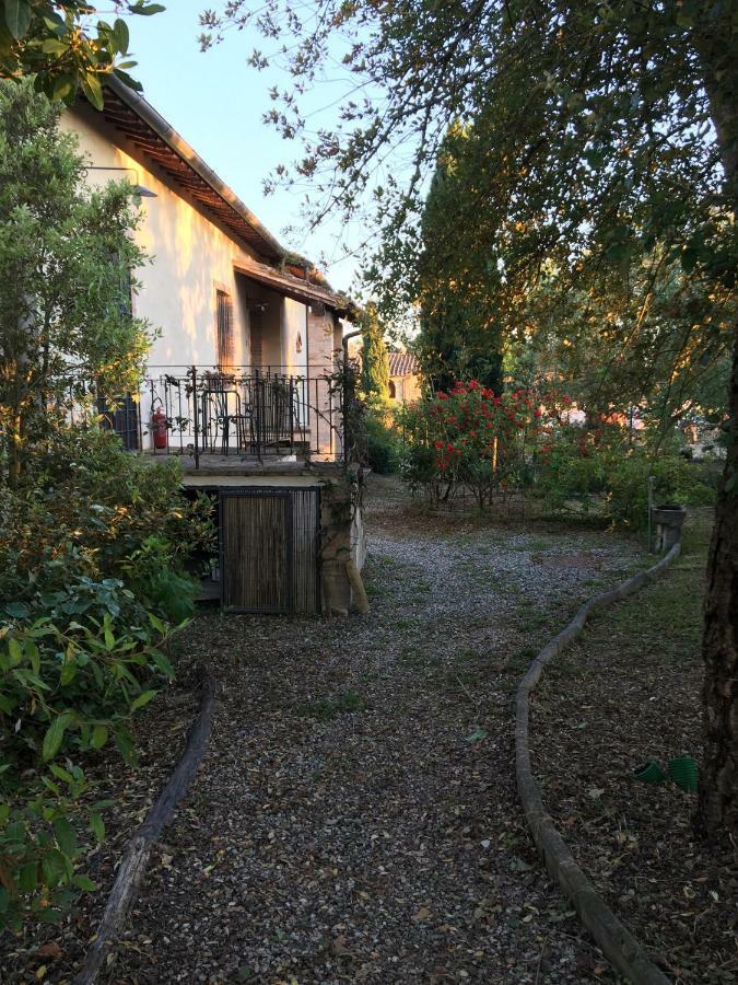 Agroturismo Le Tre Pietre - Podere Nel Chianti Quercegrossa